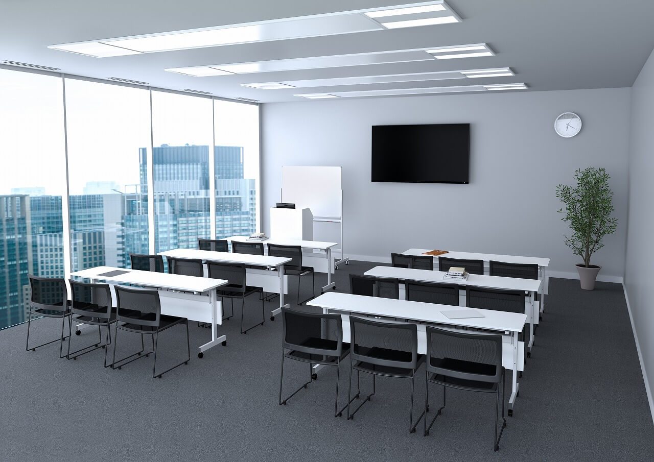 シンプルフォールディングテーブル使用イメージ